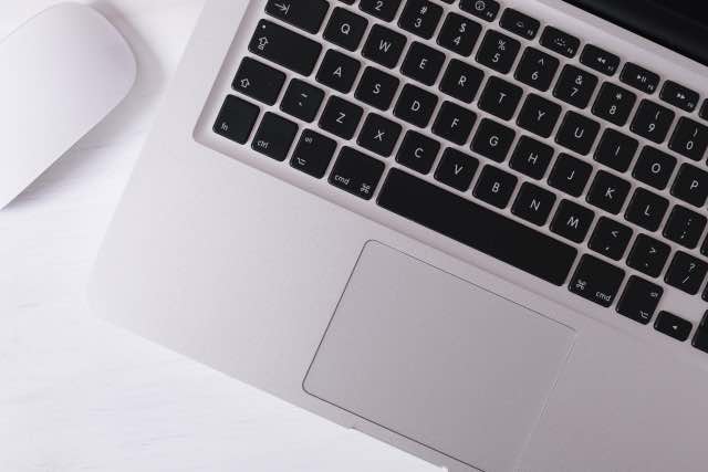 パソコンのmac bookのイメージ